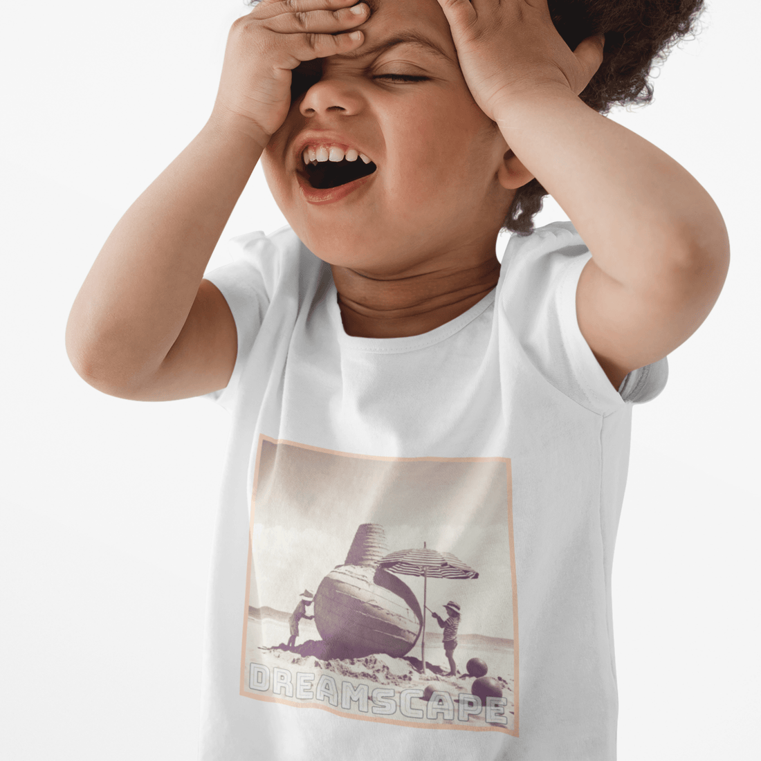 DREAMSCAPE Sandy Fun T-Shirt